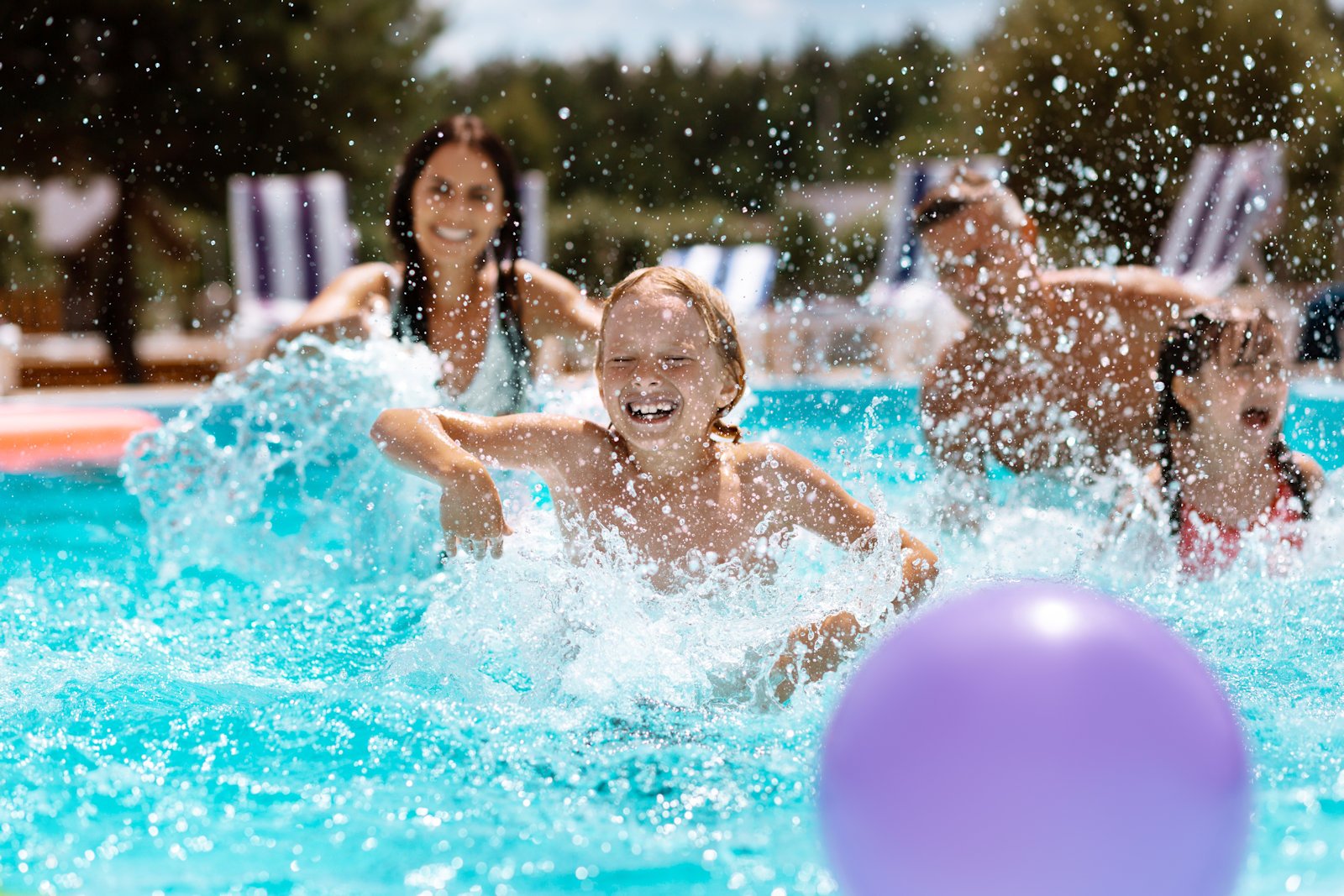 3 Tips to Get Your Pool and Backyard Ready for Your Labor Day Party